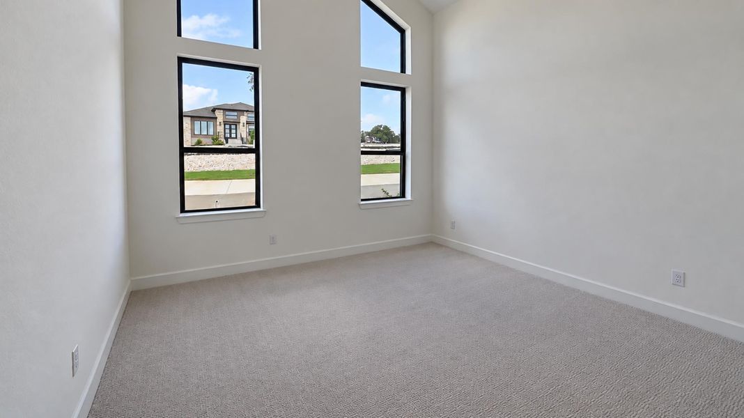 Spacious, unfurnished interior of a new home in The Preserve at Elm Creek, New Braunfels (Image 15).