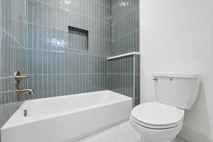 Shared full bath with direct access from bedroom and game room Shared full bath with direct access from bedroom and game room