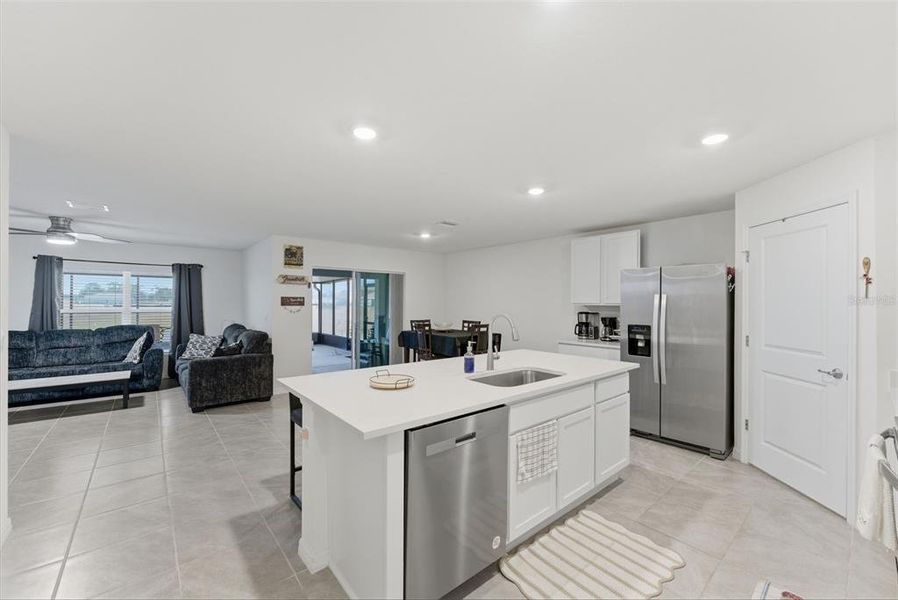Furnished interior view inside a new home in Twisted Oaks, Wildwood (Image 14).