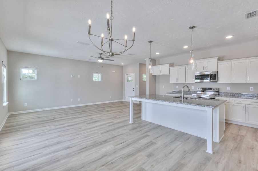 Spacious, unfurnished interior of a new home in Legacy Preserve, Tullahoma (Image 15). Spacious, unfurnished interior of a new home in Legacy Preserve, Tullahoma (Image 15).