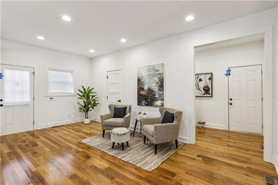 Furnished interior view inside a new home in , Atlanta (Image 10).