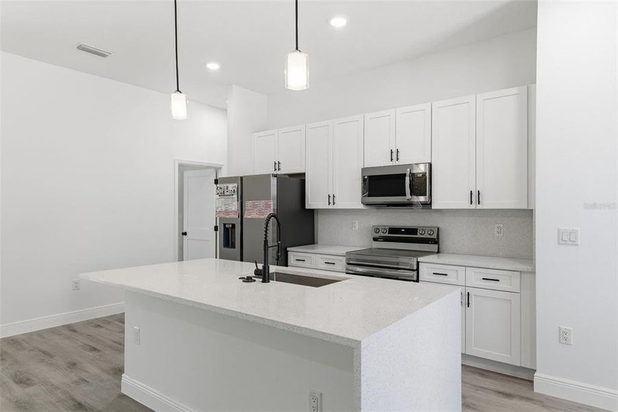 Furnished interior view inside a new home in , Ocala (Image 8).