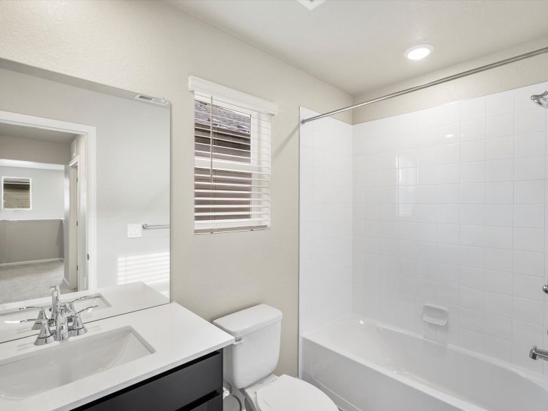 Furnished interior view inside a new home in Lake Bluff, Greeley (Image 6).