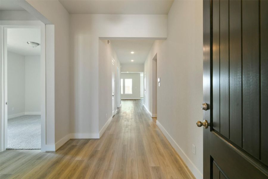 Image 29 of a home in Lago Mar.