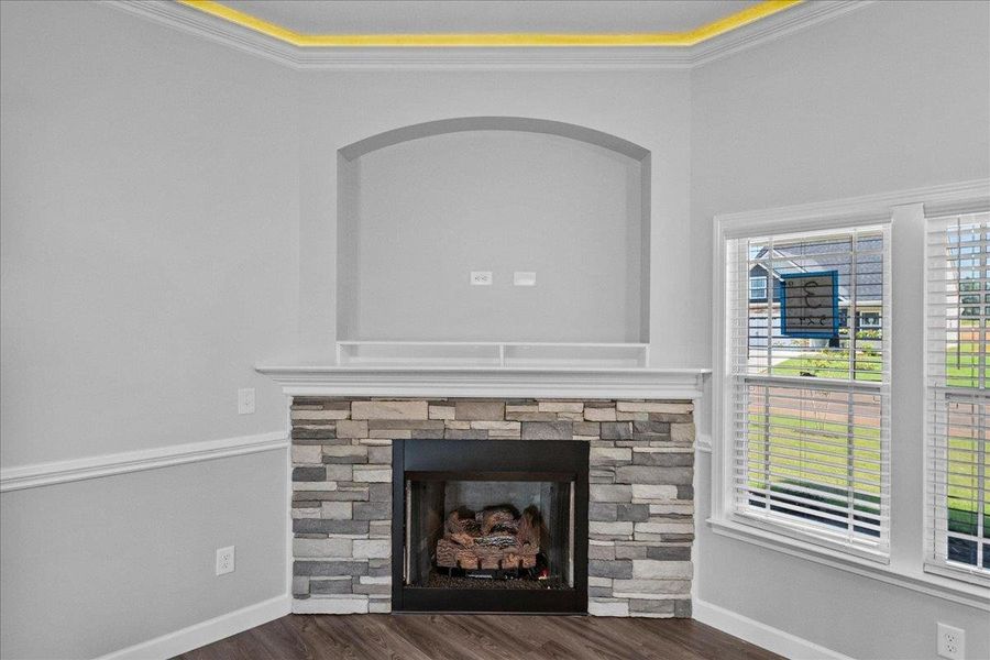 Furnished interior view inside a new home in Mills Gin, Campobello (Image 4).