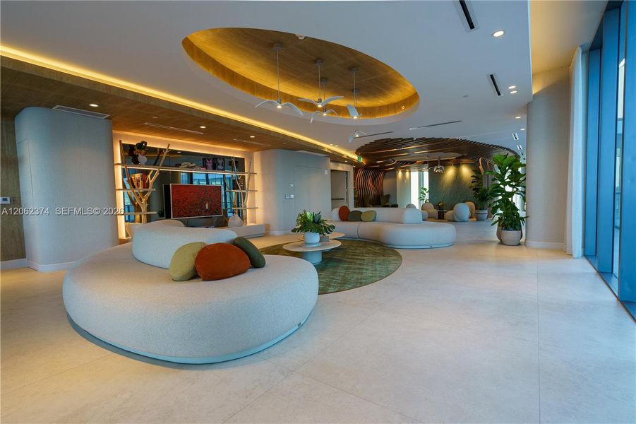 Community amenities in , Miami (Image 50).