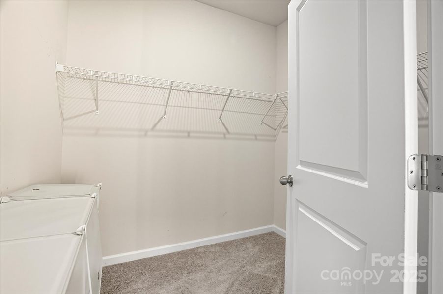 Spacious, unfurnished interior of a new home in Orchard Creek, Charlotte (Image 19).