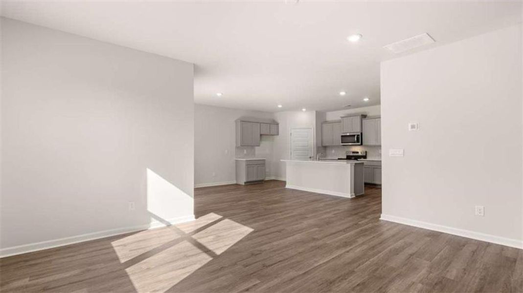 Spacious, unfurnished interior of a new home in The Reserve at Calcutta, Stockbridge (Image 31). Spacious, unfurnished interior of a new home in The Reserve at Calcutta, Stockbridge (Image 31).