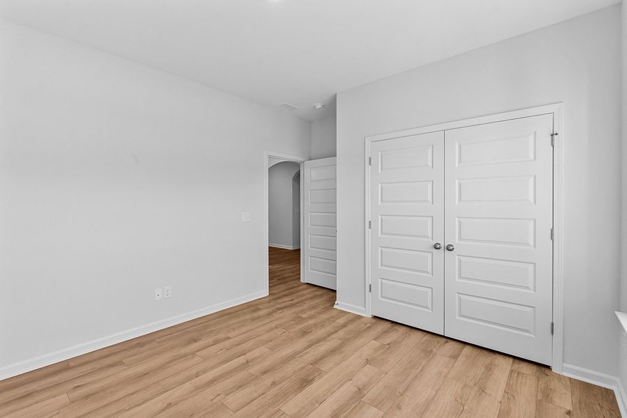 Spacious, unfurnished interior of a new home in Brayden, Advance (Image 25).