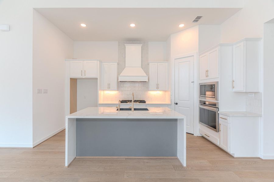 Furnished interior view inside a new home in , Porter (Image 11).