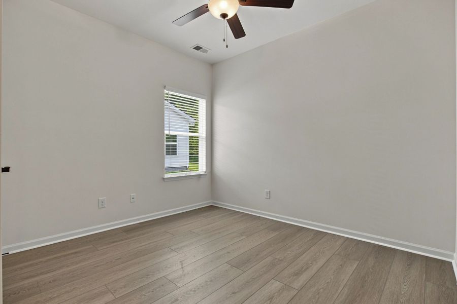 Spacious, unfurnished interior of a new home in Hampshire Hills, Columbia (Image 17). Spacious, unfurnished interior of a new home in Hampshire Hills, Columbia (Image 17).