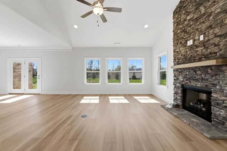 Representative unfurnished interior of a home built from the Cosmopolitan by Keystone Homes NC in Weybridge, Burlington (Image 78). Representative unfurnished interior of a home built from the Cosmopolitan by Keystone Homes NC in Weybridge, Burlington (Image 78).