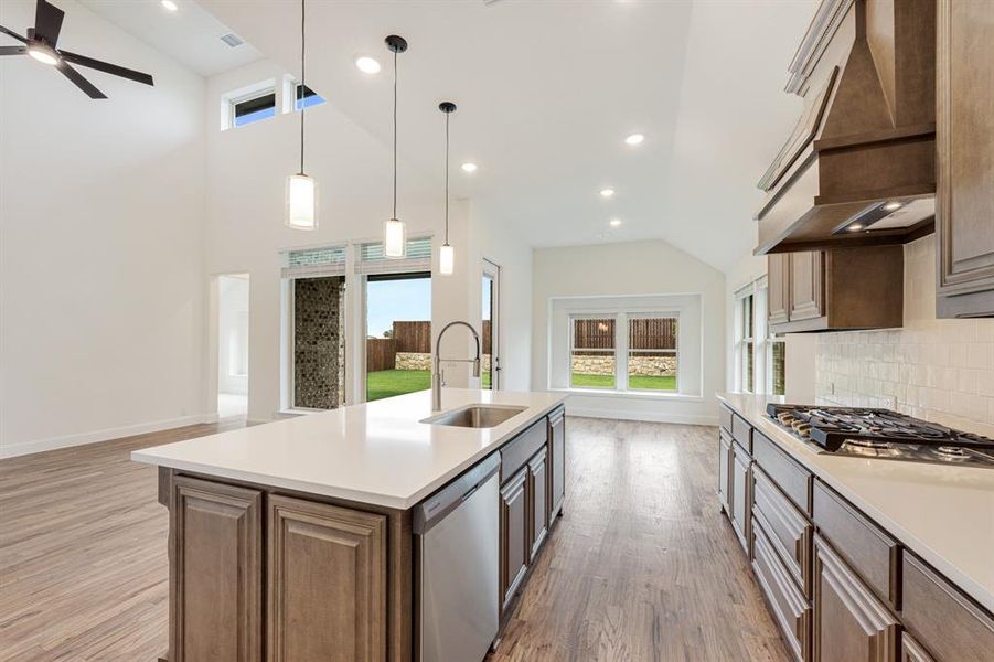 Furnished interior view inside a new home in Wildflower Ranch 60-65, Fort Worth (Image 17). Furnished interior view inside a new home in Wildflower Ranch 60-65, Fort Worth (Image 17).