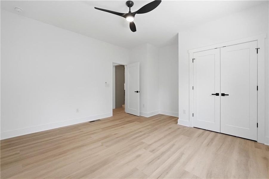 Spacious, unfurnished interior of a new home in , Atlanta (Image 20). Spacious, unfurnished interior of a new home in , Atlanta (Image 20).