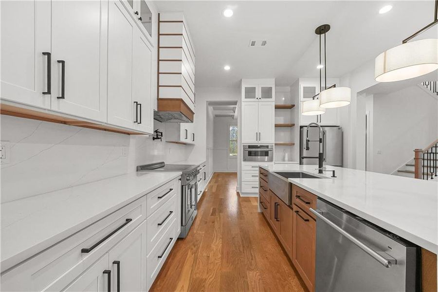 Furnished interior view inside a new home in , Hoschton (Image 11).