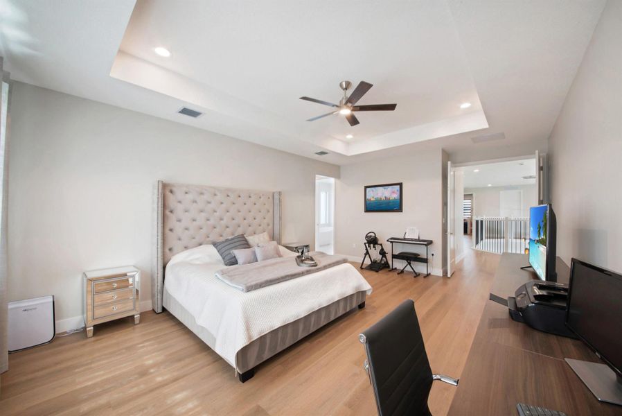 Furnished interior view inside a new home in , Boca Raton (Image 33).