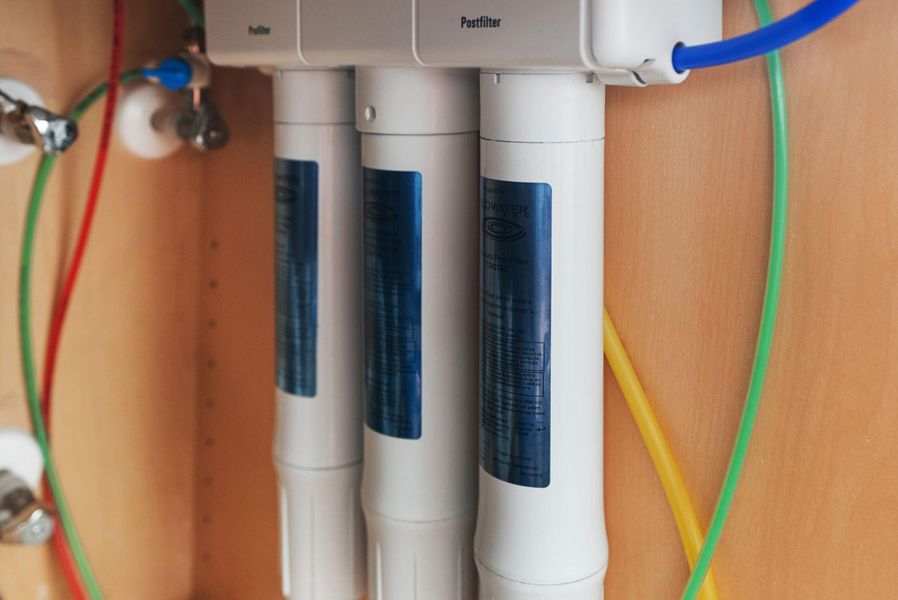 Reverse osmosis water filtration system. Reverse osmosis water filtration system.