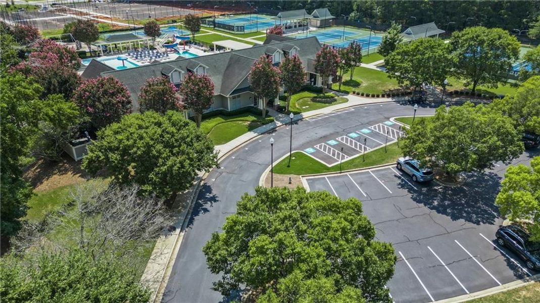 Image 40 of a home in .