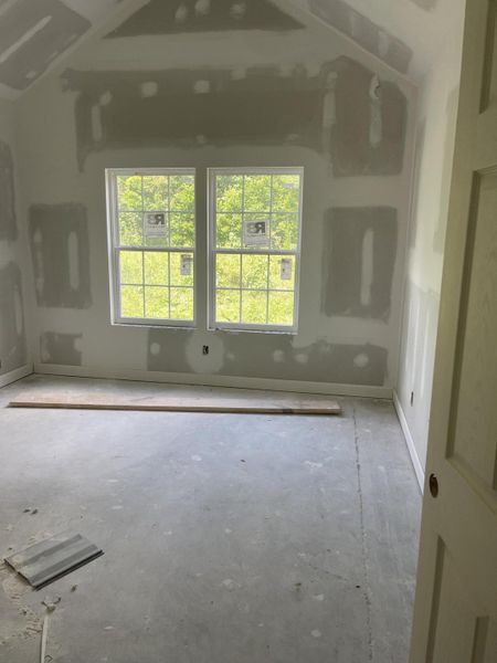 Spacious, unfurnished interior of a new home in , Orangeburg (Image 7).