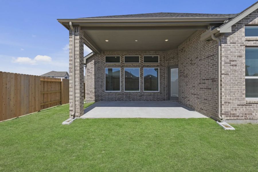 Representative exterior details of a home built from the Cayman by Chesmar Homes in Blue Heron, Mont Belvieu (Image 4). Representative exterior details of a home built from the Cayman by Chesmar Homes in Blue Heron, Mont Belvieu (Image 4).