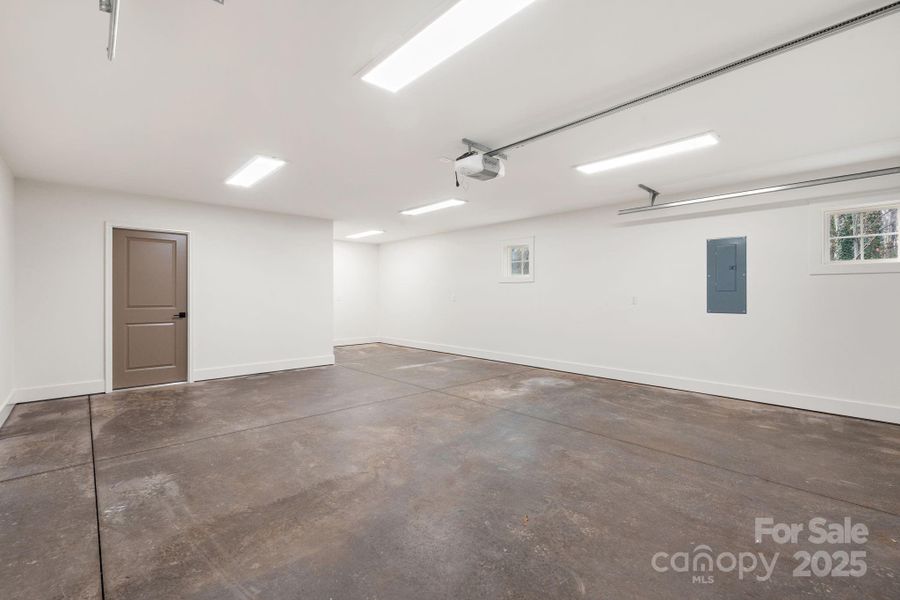 Spacious, unfurnished interior of a new home in , Winston-Salem (Image 37). Spacious, unfurnished interior of a new home in , Winston-Salem (Image 37).