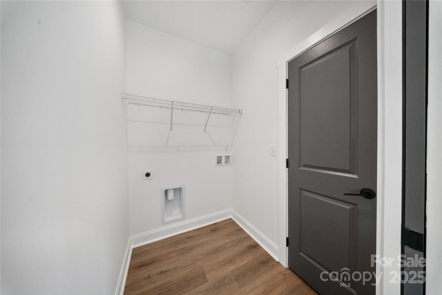 Spacious, unfurnished interior of a new home in , Granite Falls (Image 16).