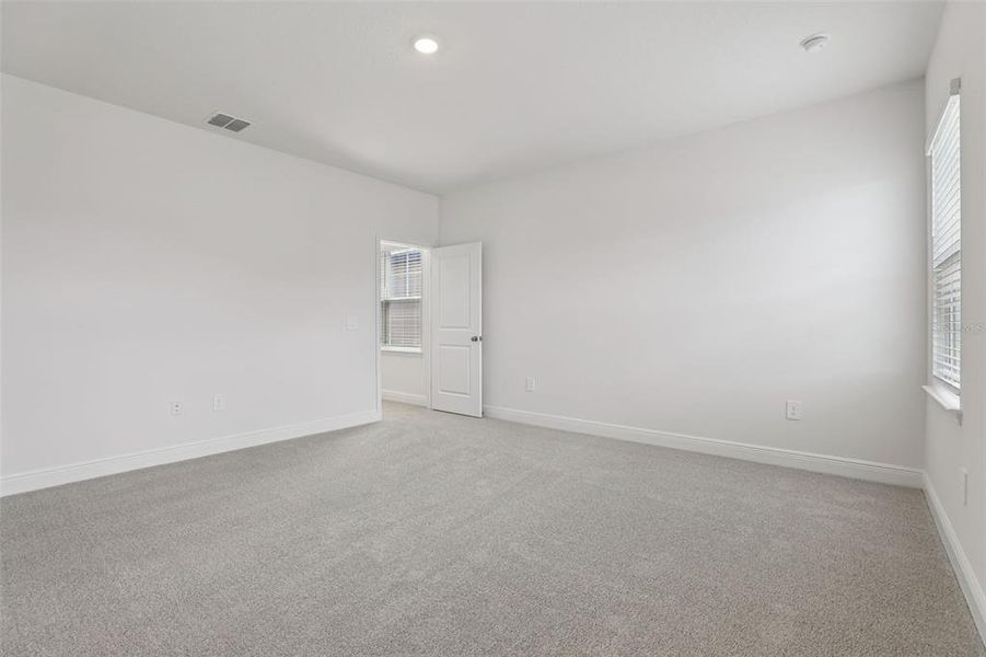 Spacious, unfurnished interior of a new home in Cyrene at Minneola, Minneola (Image 45).