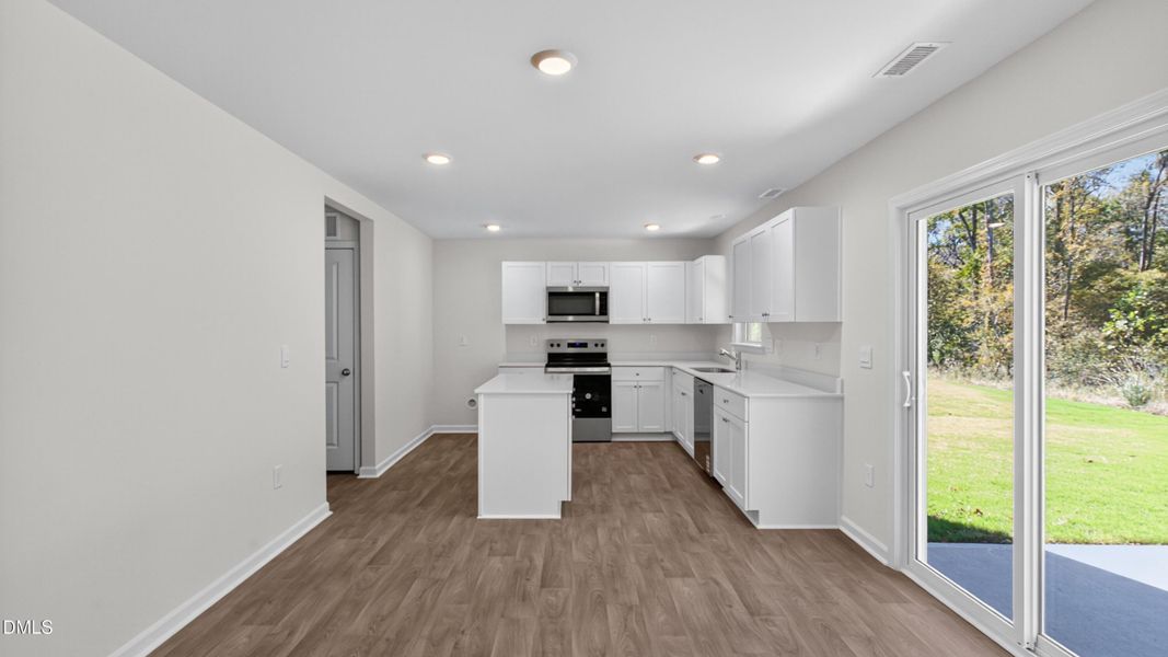 olive-branch-lot-99-016