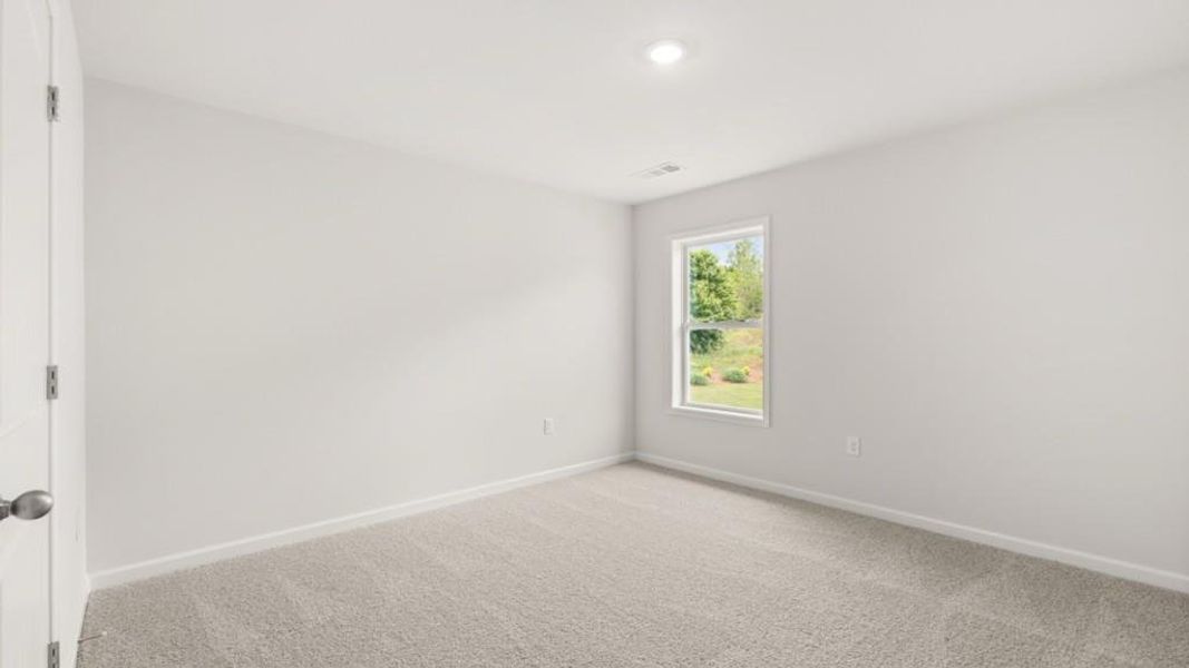 Spacious, unfurnished interior of a new home in Haven Abbey, Cumming (Image 21).