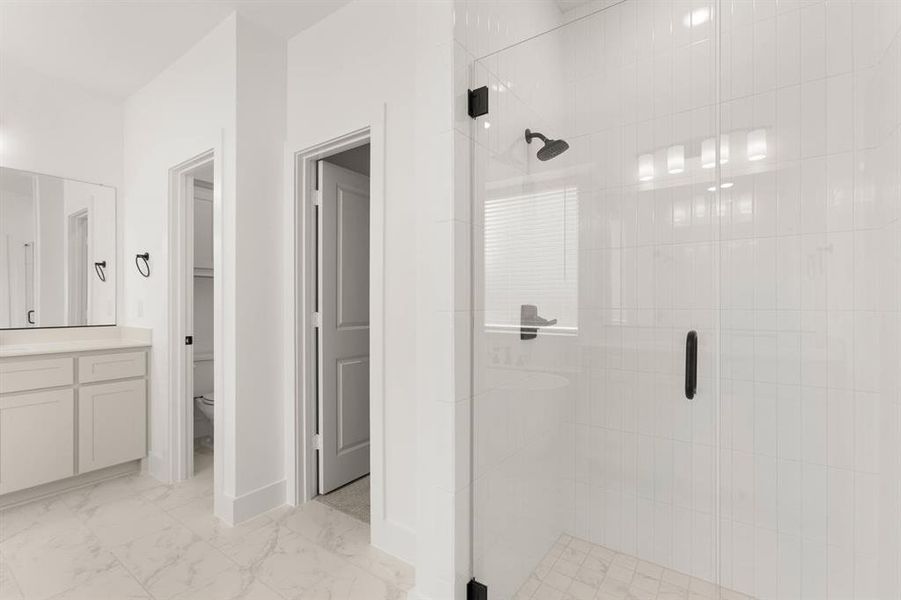 412 Newpark-Primary Suite-5