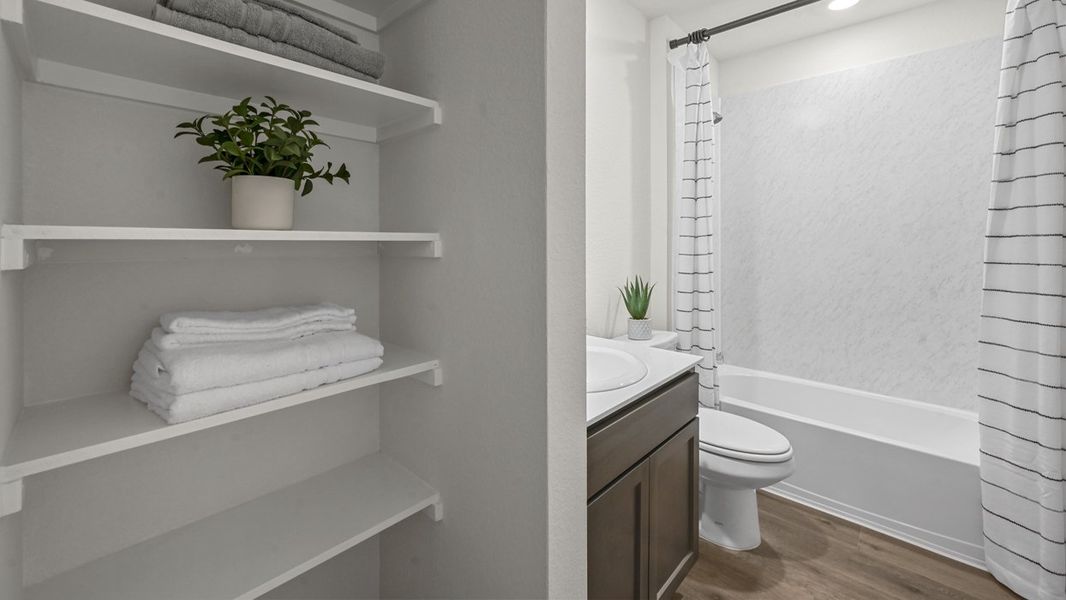 Furnished interior view inside a new home in Stonewyck Farms, Ennis (Image 9).