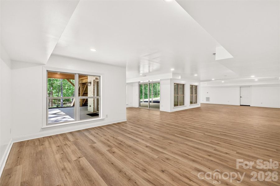 Spacious, unfurnished interior of a new home in , Mint Hill (Image 39).