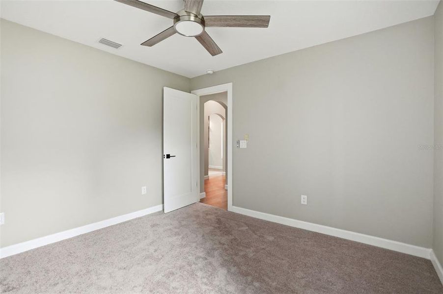 Spacious, unfurnished interior of a new home in , Masaryktown (Image 39).