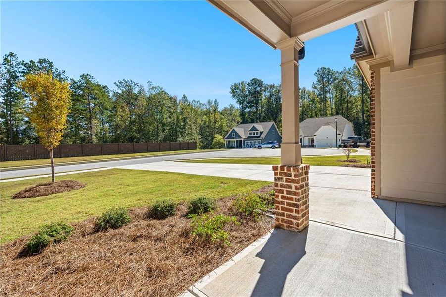 Exterior details and patio area of a home in Candleberry Place, Sharpsburg (Image 29).