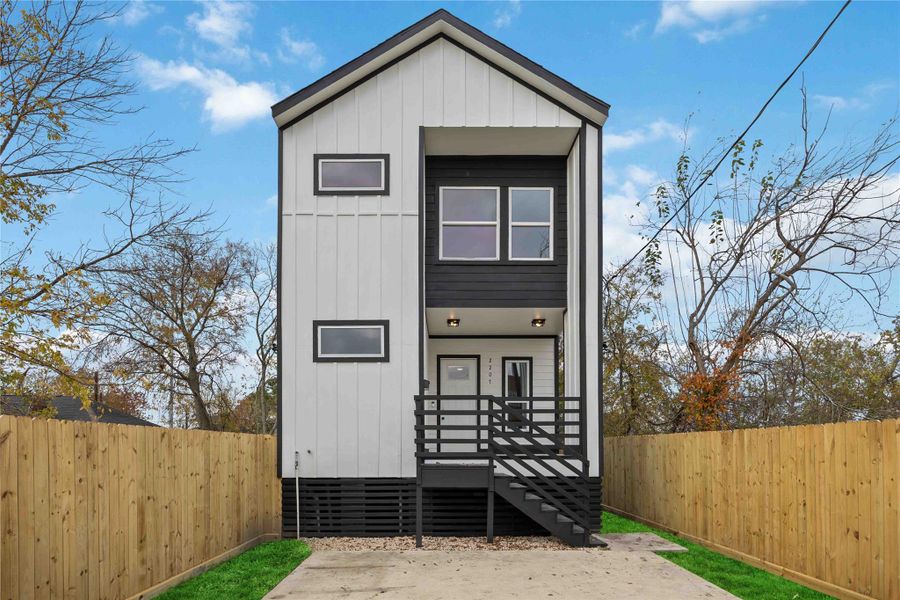 Image 24 of a home in .