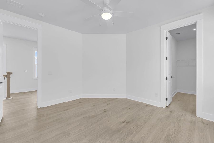 Spacious, unfurnished interior of a new home in Miller's Crossing, Johns Island (Image 36). Spacious, unfurnished interior of a new home in Miller's Crossing, Johns Island (Image 36).