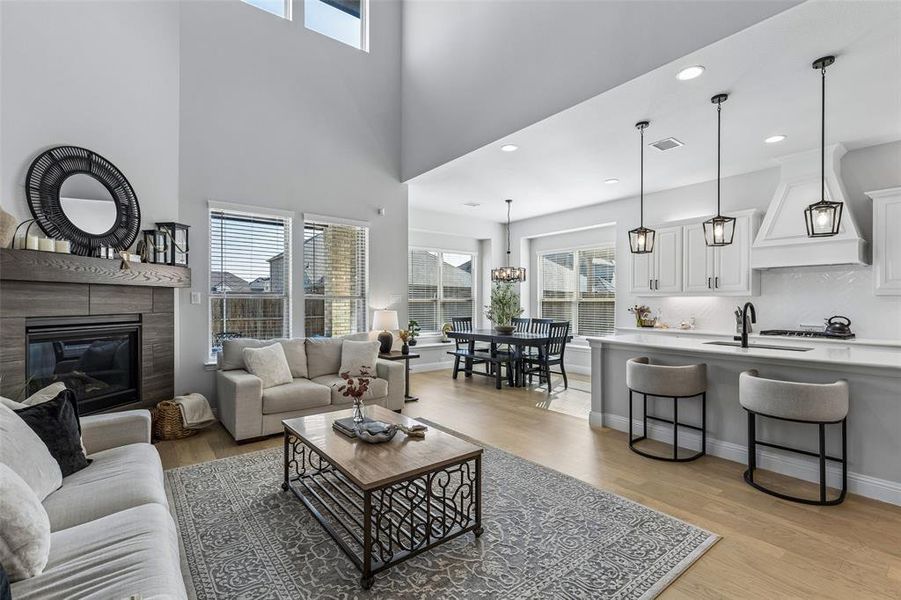 Furnished interior view inside a new home in , Anna (Image 27).