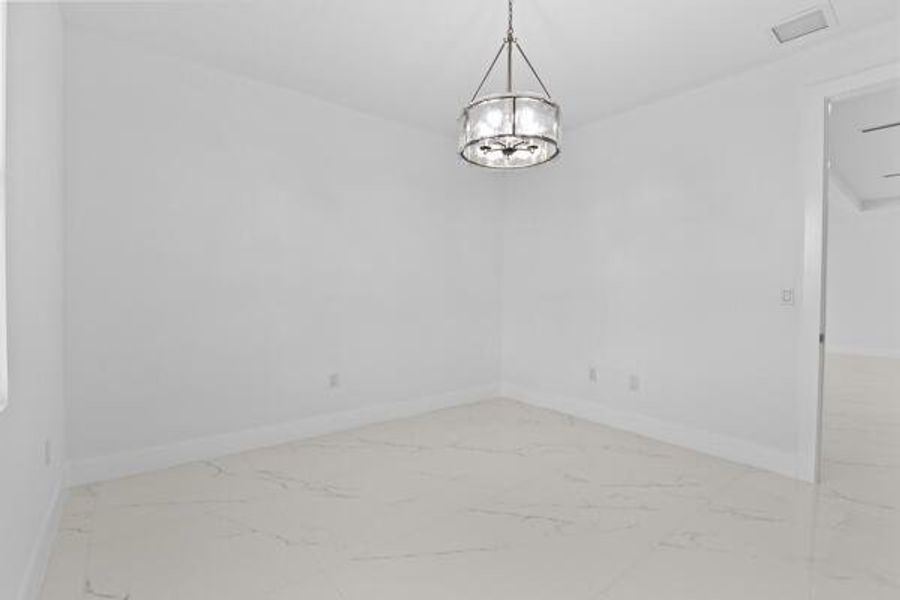 Spacious, unfurnished interior of a new home in , Loxahatchee (Image 43).