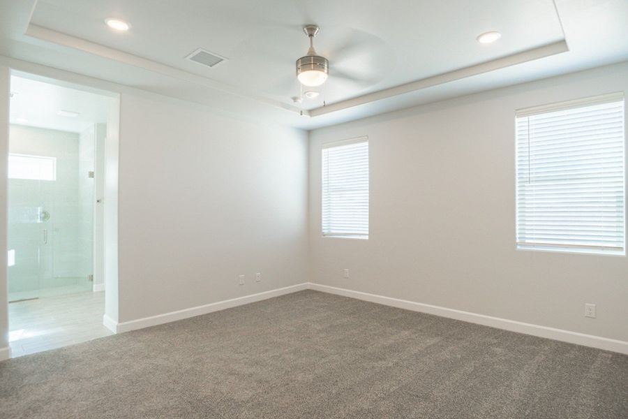 Spacious, unfurnished interior of a new home in Paseo Del Este, El Paso (Image 26).