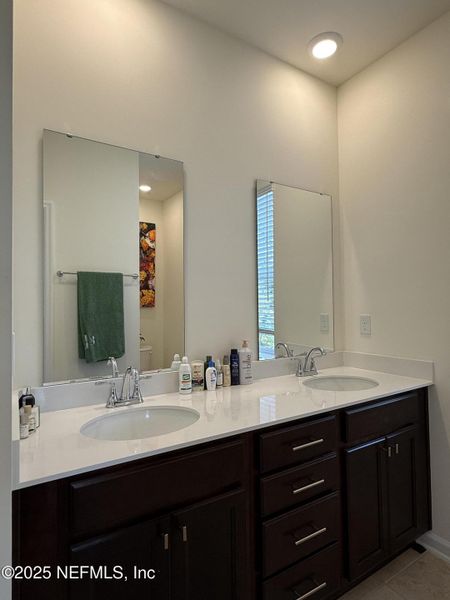 Furnished interior view inside a new home in , Jacksonville (Image 5).