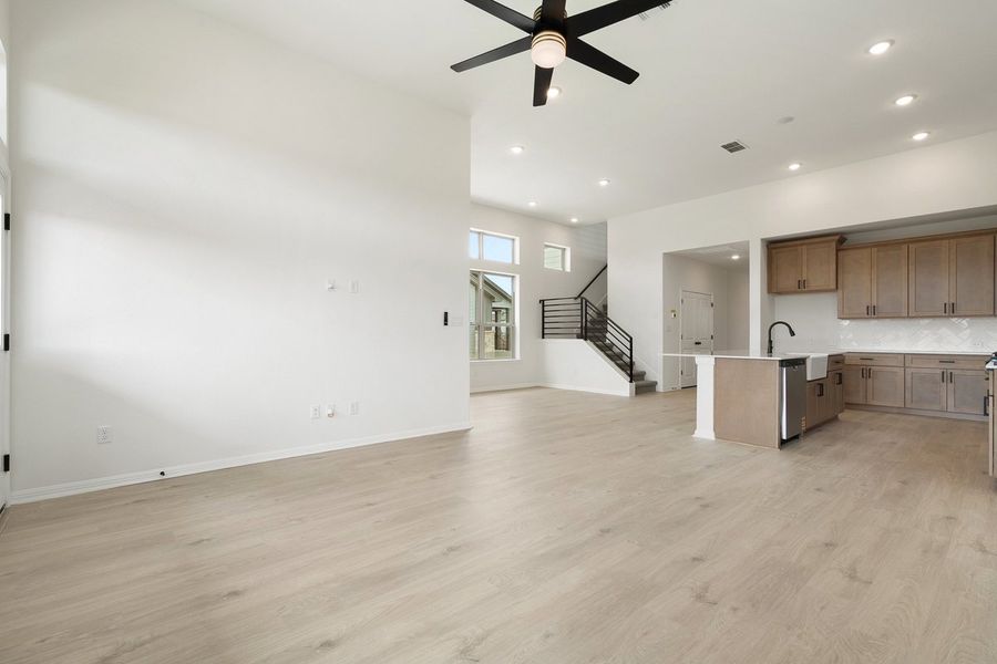 032_lnb08291_999 032_lnb08291_999