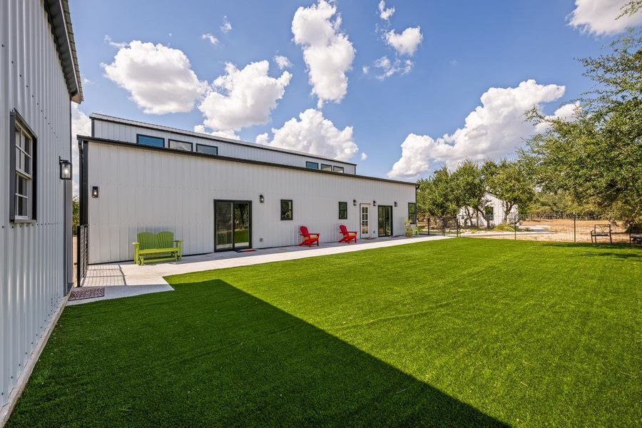 Exterior details and patio area of a home in , Dripping Springs (Image 20).