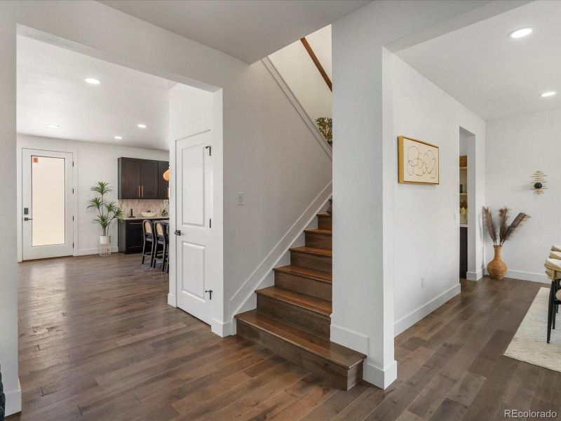 Spacious, unfurnished interior of a new home in , Denver (Image 24).