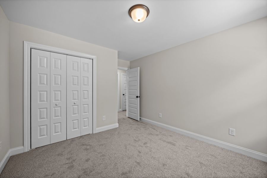 Spacious, unfurnished interior of a new home in Laurel Oaks, Greenville (Image 46). Spacious, unfurnished interior of a new home in Laurel Oaks, Greenville (Image 46).