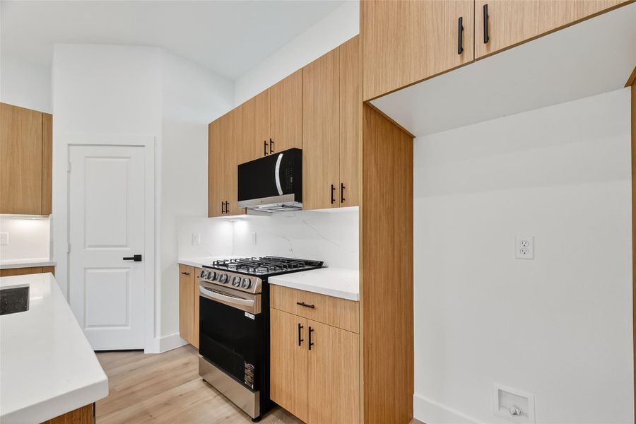 Furnished interior view inside a new home in , Houston (Image 16). Furnished interior view inside a new home in , Houston (Image 16).