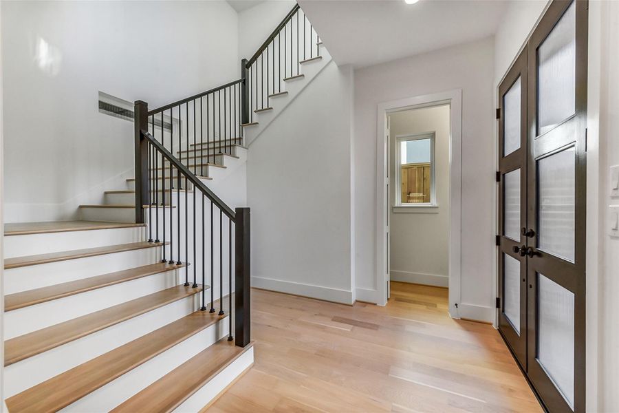 Spacious, unfurnished interior of a new home in , Houston (Image 20). Spacious, unfurnished interior of a new home in , Houston (Image 20).