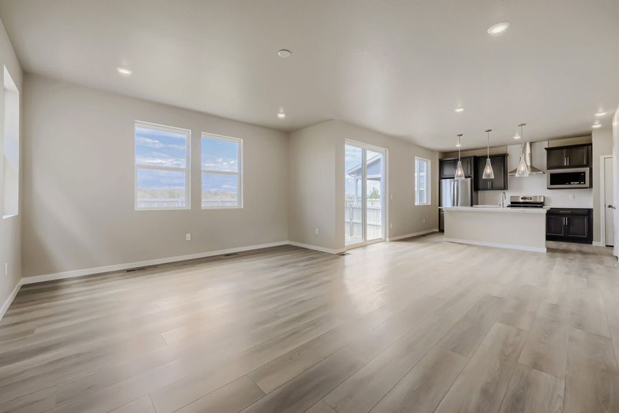 New Home in Parker, CO.  - Slide 15