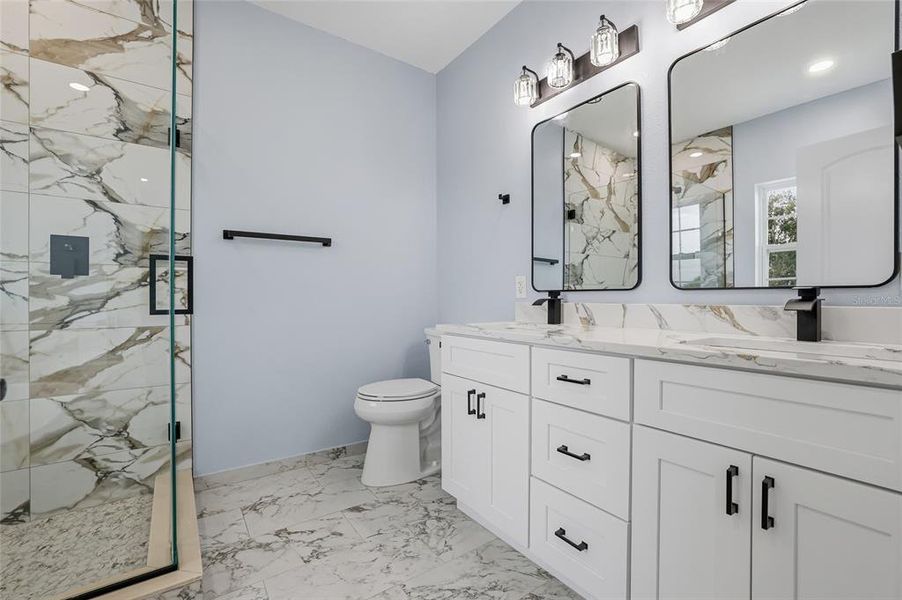 Furnished interior view inside a new home in , Tarpon Springs (Image 15).