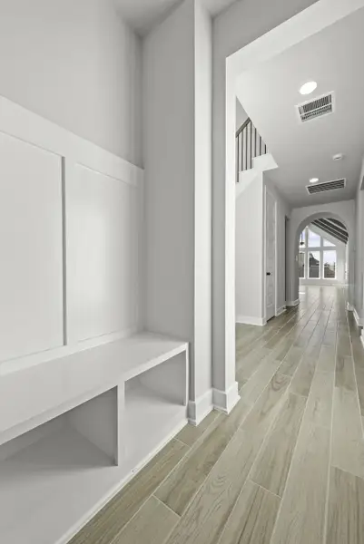 Representative image. Features, specifications, selections and colors may vary. Representative image. Features, specifications, selections and colors may vary.