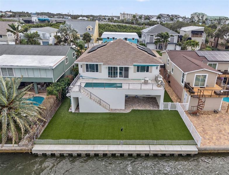 Exterior details and patio area of a home in , Indian Rocks Beach (Image 4).